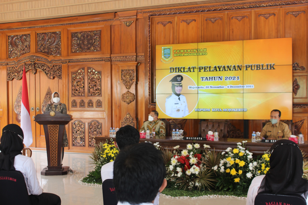 Tingkatkan kualitas pelayanan, Pemkot Mojokerto gelar Diklat Pelayanan Publik bagi ASN Tingkatkan kualitas pelayanan, Pemkot Mojokerto gelar Diklat Pelayanan Publik bagi ASN