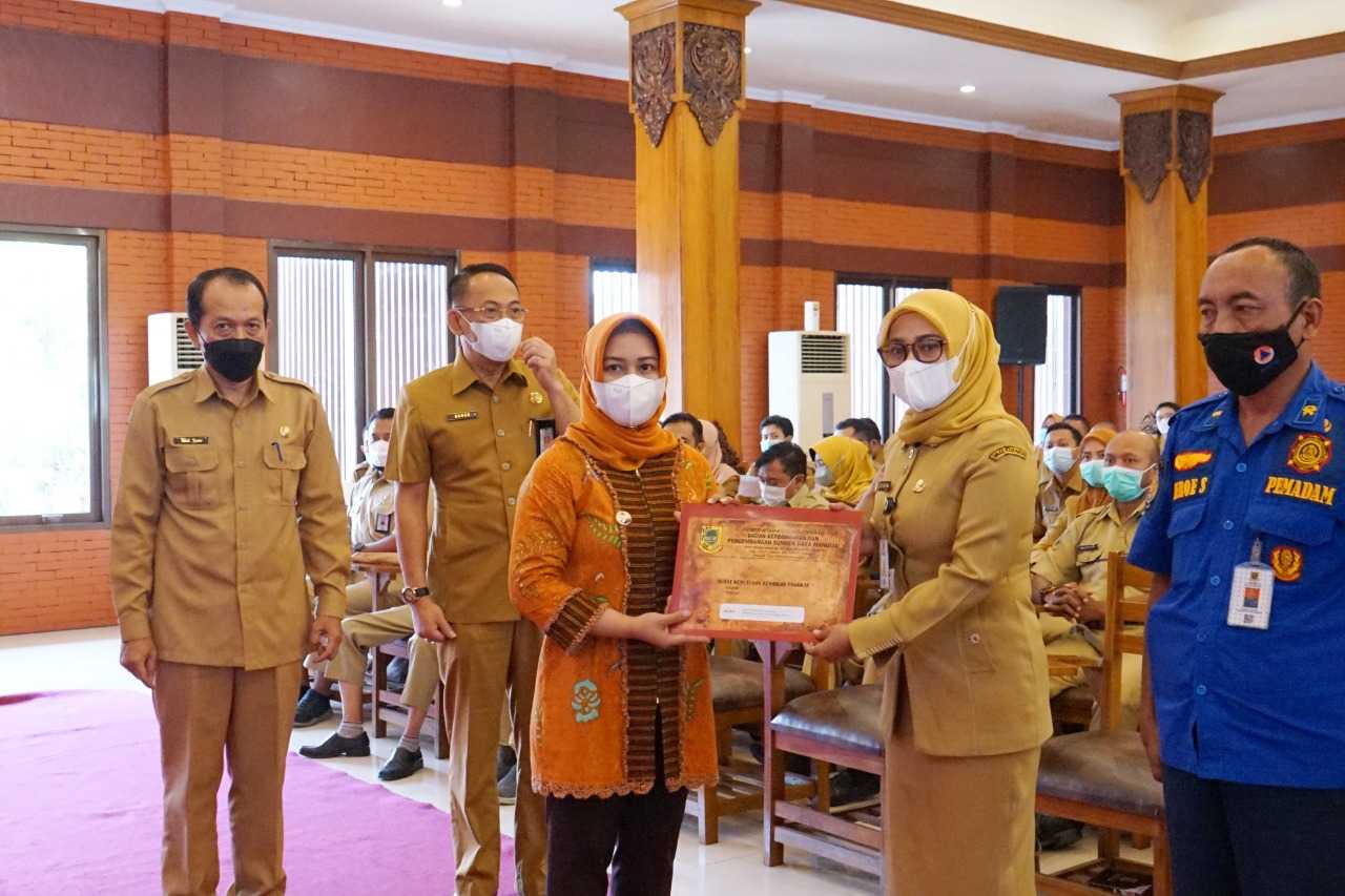 Kenaikan Pangkat PNS, Apresiasi Pemerintah Atas Kinerja, Disiplin dan Loyalitas